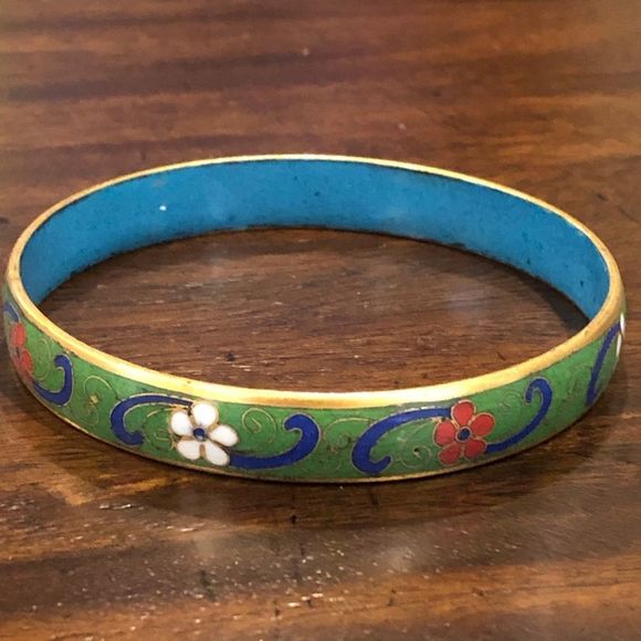 Vintage Gold and Green Vintage Floral Enamel Bangle Bracelet - Picture 2 of 4